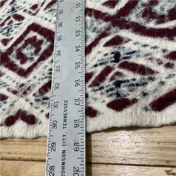 A'GACI MOHAIR Sweater Women M Red Beige Tribal Aztec Geometric Fuzzy Pullover M - Picture 8 of 16